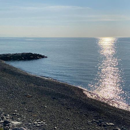 Appartamento In Zona Esclusiva A 50 Mt Dal Mare Arenzano Exterior foto