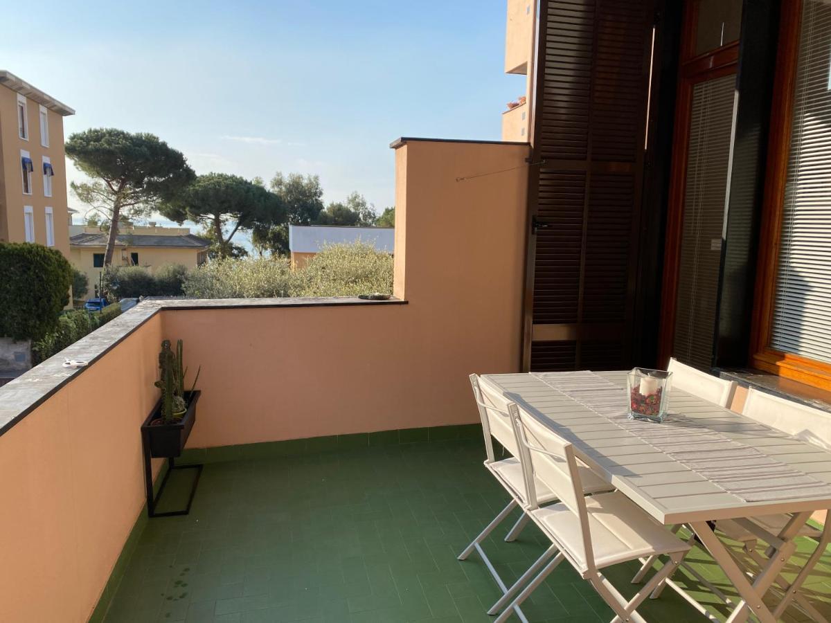 Appartamento In Zona Esclusiva A 50 Mt Dal Mare Arenzano Exterior foto